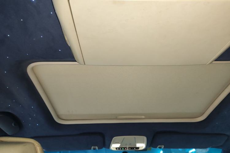 Used Buick GL8 2018 ES 28T Comfort Model China VI Standard Headliner
