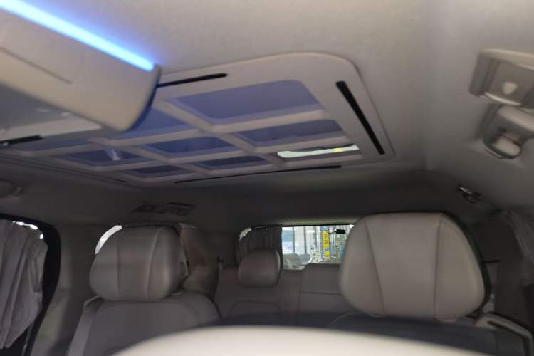 Used Buick GL8 2018 ES 28T Comfort Model China VI Standard Headliner