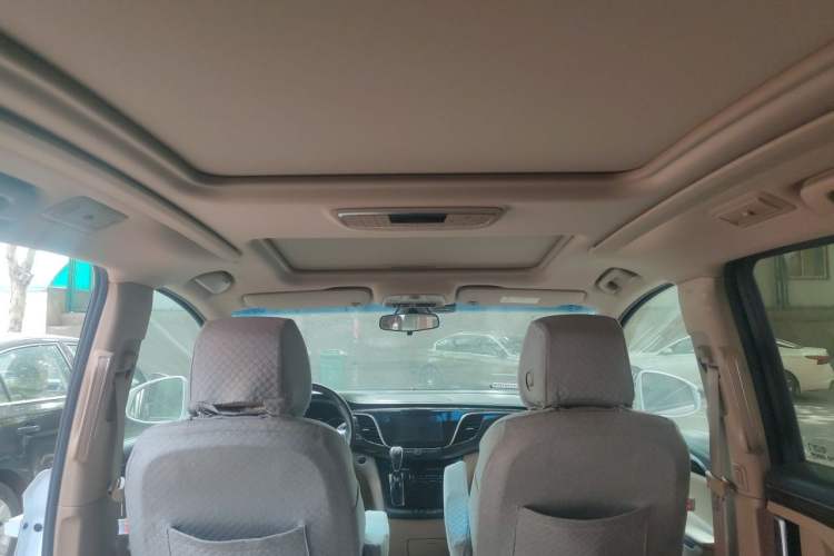 Used Buick GL8 2018 ES 28T Luxury Model China VI Standard Headliner