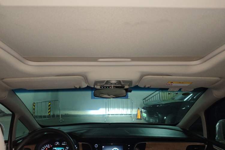 Used Buick GL8 2018 ES 28T Comfort Model China VI Standard Headliner