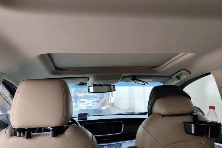 Used Buick GL8 2018 28T Luxury Model China VI Standard Headliner
