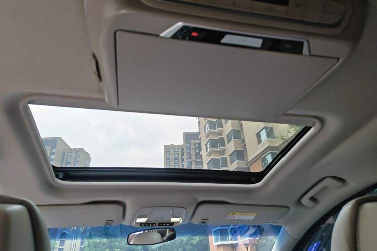 Used Buick GL8 2018 ES 28T Comfort Model China VI Standard Headliner