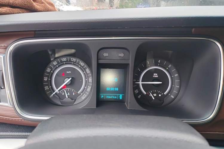 Used Buick GL8 2018 28T Comfort Model China VI Standard Instrument Cluster