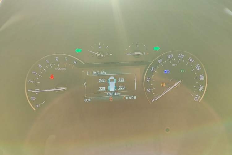Used Buick GL8 2018 ES 28T Luxury Model China VI Standard Instrument Cluster