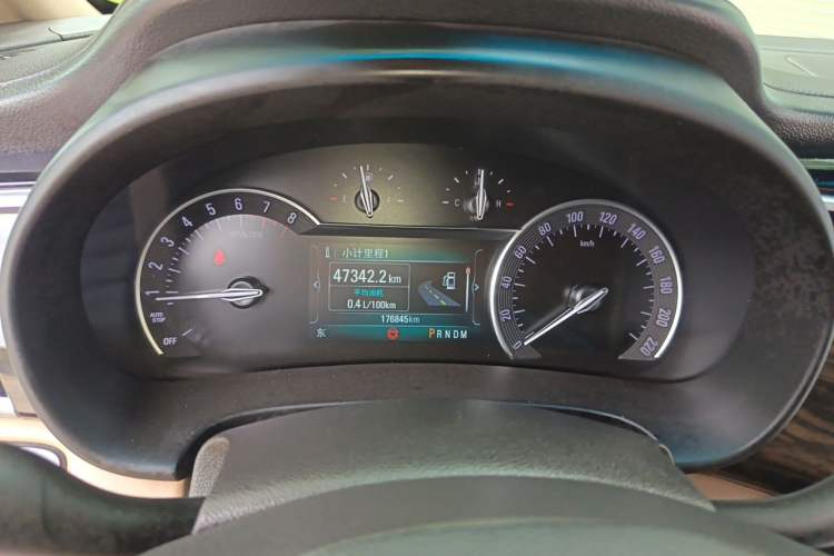 Used Buick GL8 2018 ES 28T Flagship Model China VI Standard Instrument Cluster