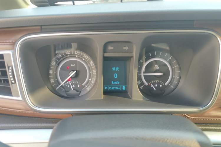 Used Buick GL8 2018 28T Luxury Model China VI Standard Instrument Cluster
