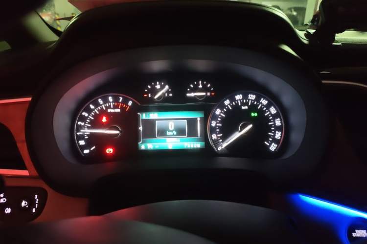 Used Buick GL8 2018 ES 28T Comfort Model China VI Standard Instrument Cluster