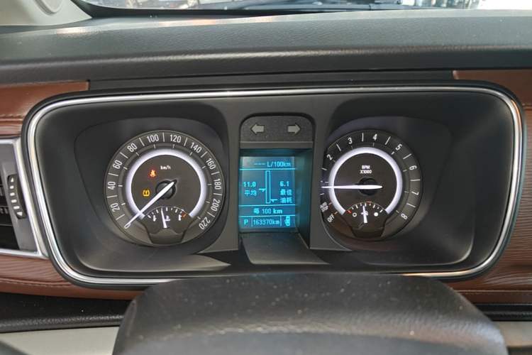 Used Buick GL8 2018 28T Luxury Model China VI Standard Instrument Cluster