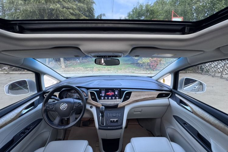 Used Buick GL8 2018 ES 28T Comfort Model China VI Standard Interior 1