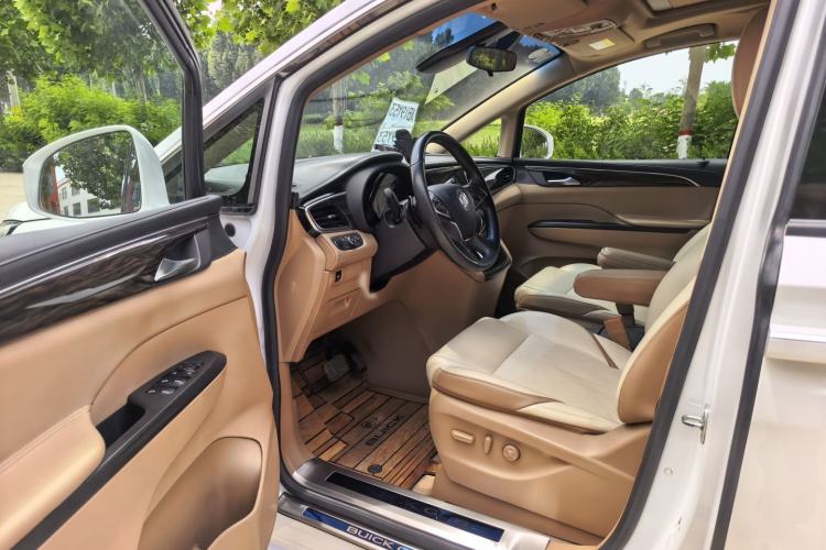 Used Buick GL8 2018 ES 28T Luxury Model China VI Standard Interior 1