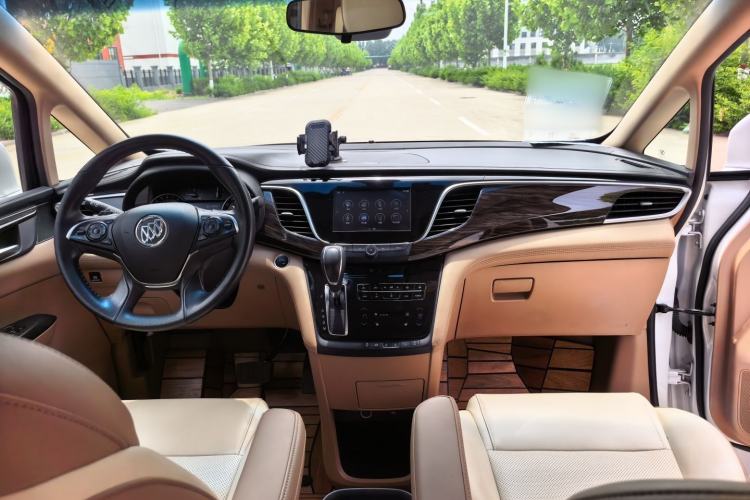 Used Buick GL8 2018 ES 28T Luxury Model China VI Standard Interior 10