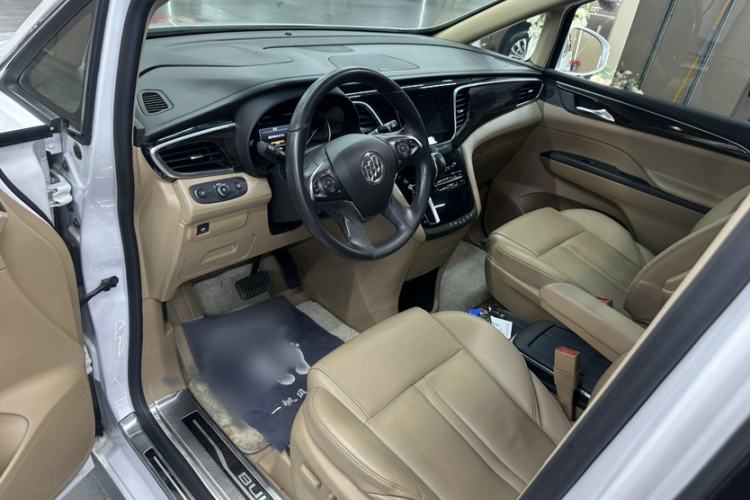 Used Buick GL8 2018 ES 28T Luxury Model China VI Standard Interior 3