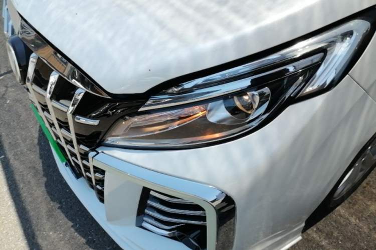Used Buick GL8 2018 ES 28T Comfort Model China VI Standard Left Front Headlight