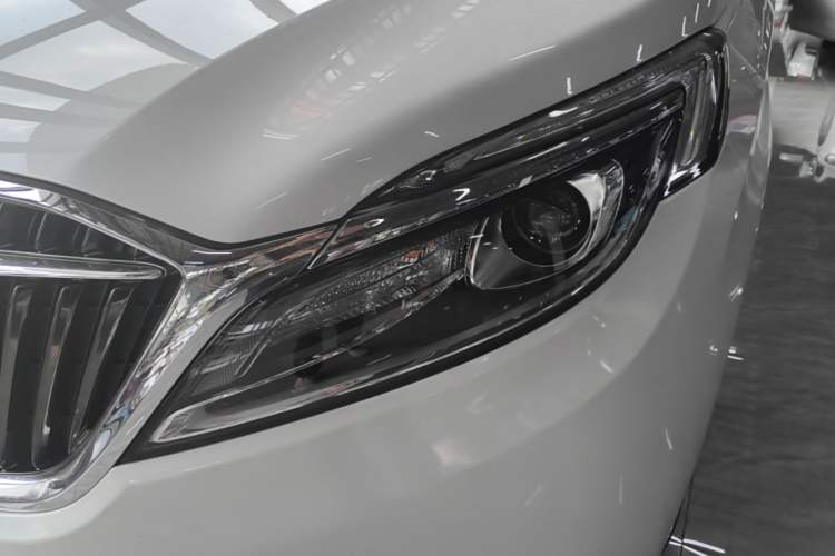 Used Buick GL8 2018 ES 28T Comfort Model China VI Standard Left Front Headlight
