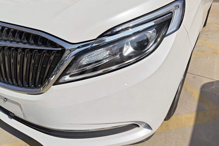 Used Buick GL8 2018 ES 28T Comfort Model China VI Standard Left Front Headlight