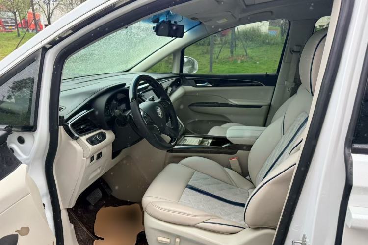 Used Buick GL8 2018 ES 28T Comfort Model China VI Standard Left Front Seat