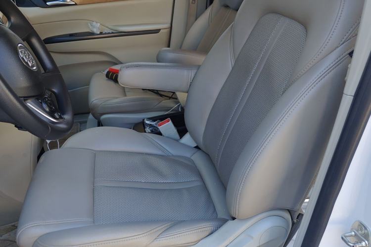 Used Buick GL8 2018 ES 28T Comfort Model China VI Standard Left Front Seat