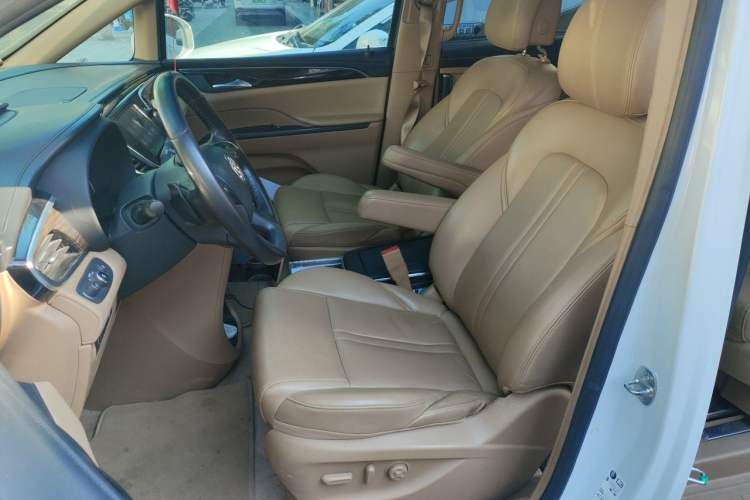 Used Buick GL8 2018 ES 28T Premium Model China VI Standard Left Front Seat