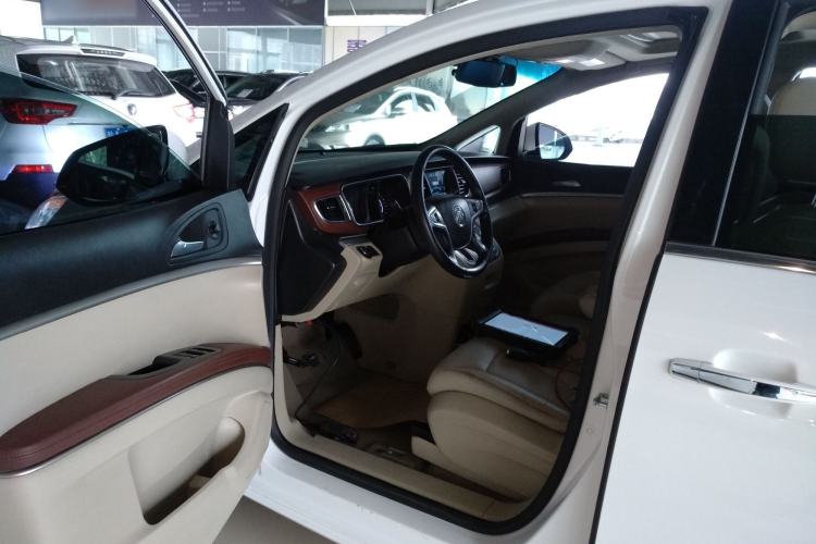 Used Buick GL8 2018 28T Luxury Model China VI Standard Left Front Seat