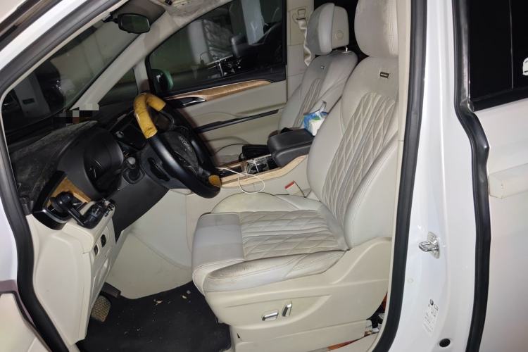 Used Buick GL8 2018 ES 28T Comfort Model China VI Standard Left Front Seat