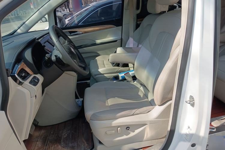 Used Buick GL8 2018 ES 28T Comfort Model China VI Standard Left Front Seat