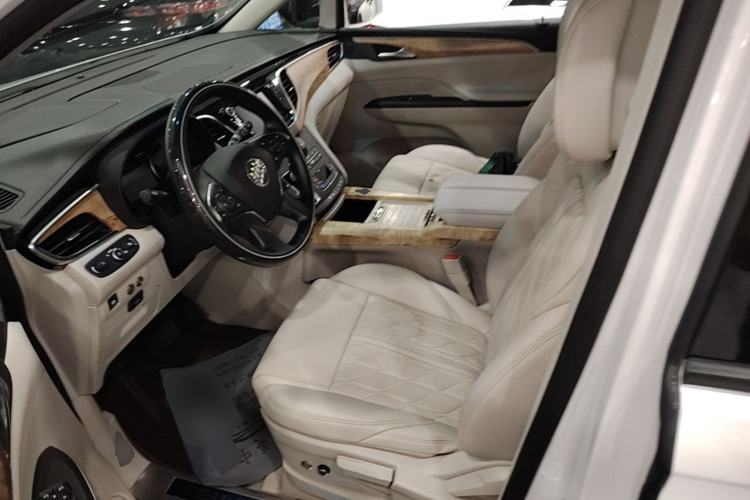Used Buick GL8 2018 ES 28T Comfort Model China VI Standard Left Front Seat