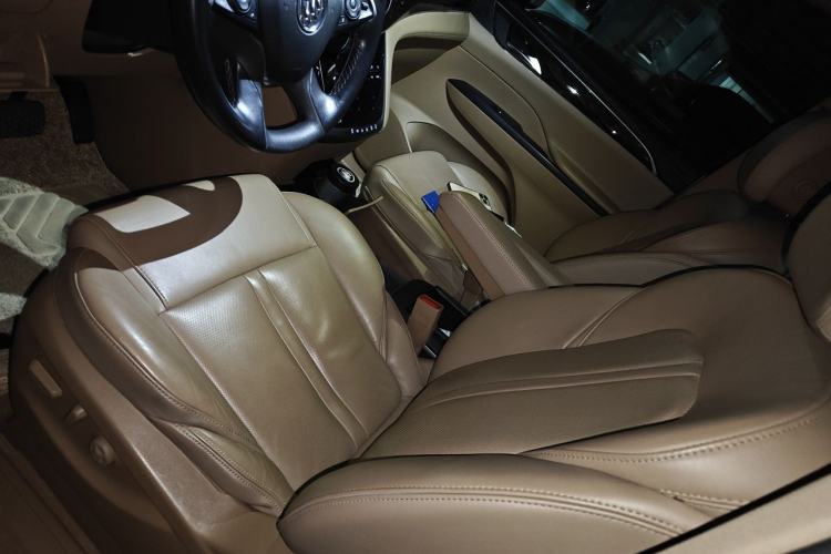 Used Buick GL8 2018 ES 28T Luxury Model China VI Standard Left Front Seat