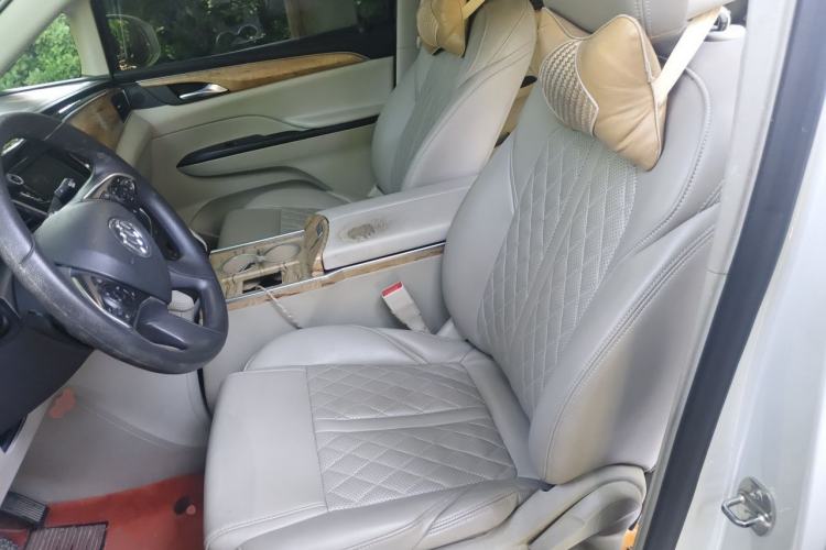 Used Buick GL8 2018 ES 28T Comfort Model China VI Standard Left Front Seat