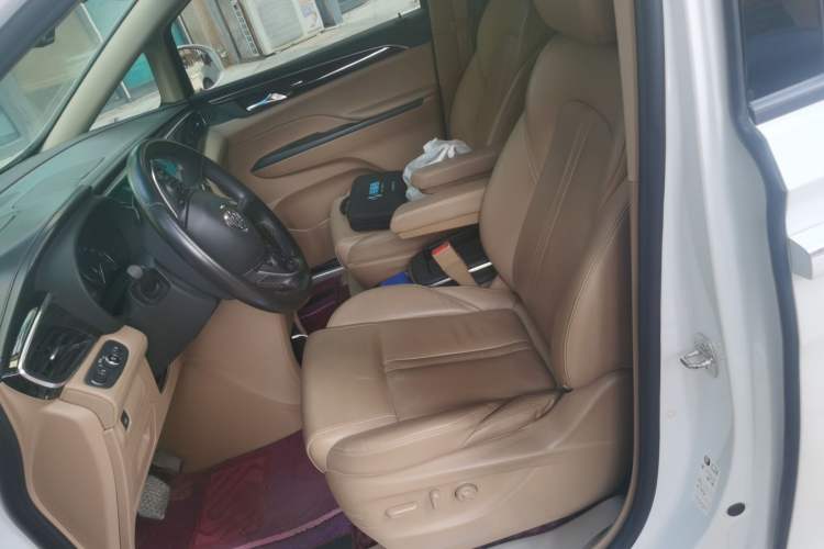 Used Buick GL8 2018 ES 28T Luxury Model China VI Standard Left Front Seat