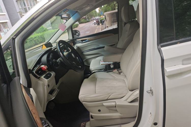 Used Buick GL8 2018 ES 28T Comfort Model China VI Standard Left Front Seat