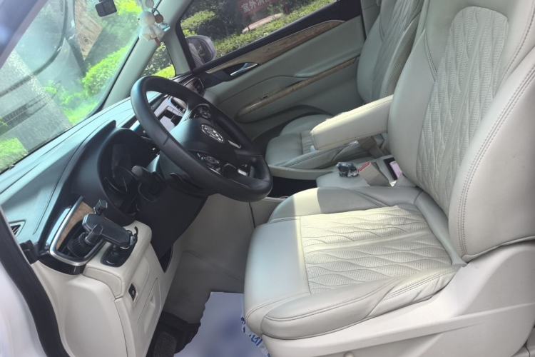 Used Buick GL8 2018 ES 28T Comfort Model China VI Standard Left Front Seat
