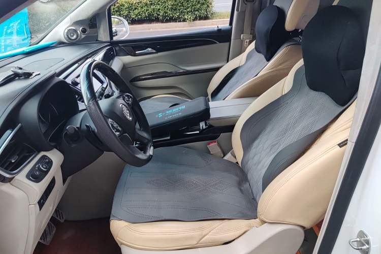 Used Buick GL8 2018 ES 28T Comfort Model China VI Standard Left Front Seat