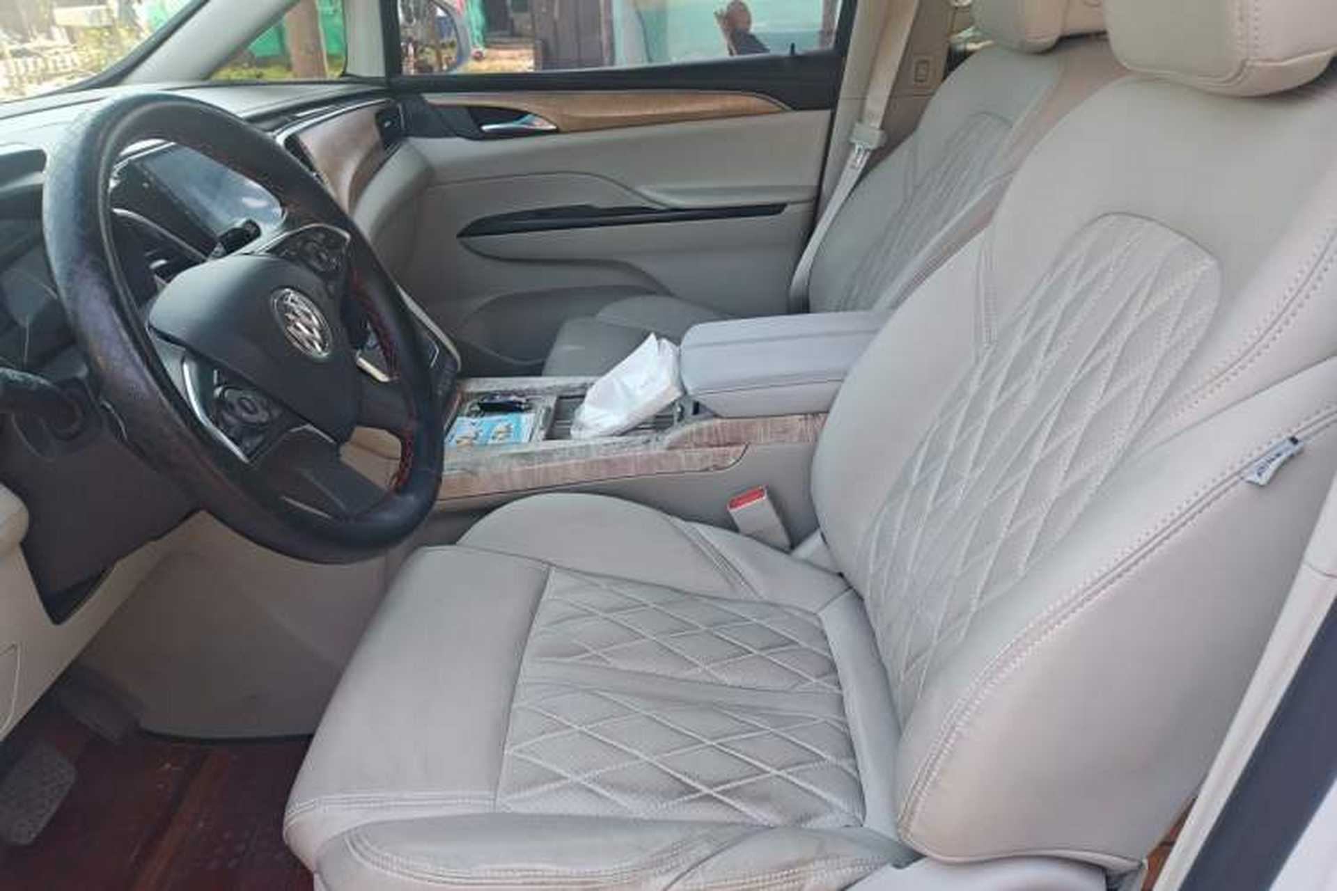 Used Buick GL8 2018 ES 28T Comfort Model China VI Standard Left Front Seat