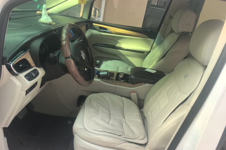 Used Buick GL8 2018 ES 28T Comfort Model China VI Standard Left Front Seat