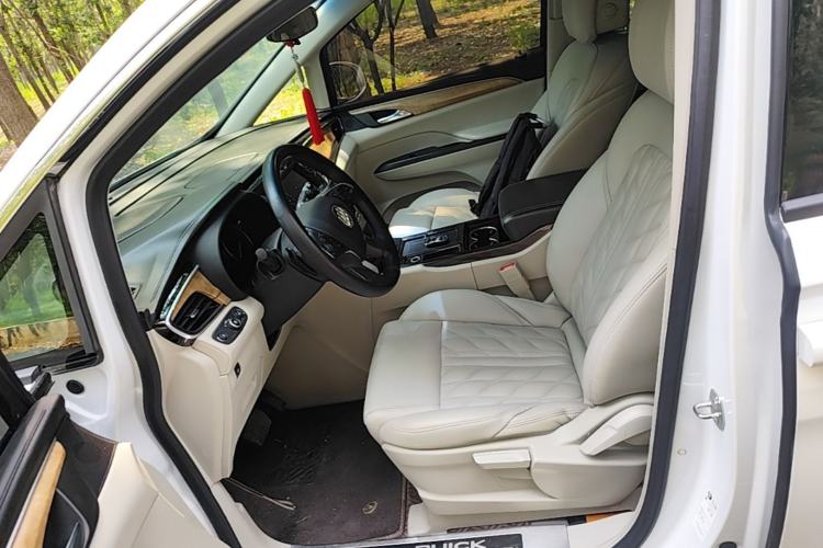 Used Buick GL8 2018 ES 28T Comfort Model China VI Standard Left Front Seat
