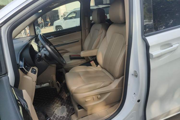 Used Buick GL8 2018 ES 28T Premium Model China VI Standard Left Front Seat