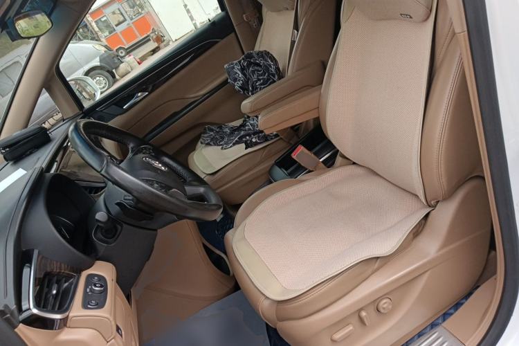 Used Buick GL8 2018 ES 28T Luxury Model China VI Standard Left Front Seat