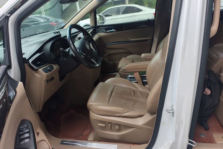 Used Buick GL8 2018 ES 28T Flagship Model China VI Standard Left Front Seat