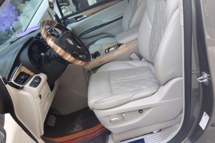 Used Buick GL8 2018 ES 28T Comfort Model China VI Standard Left Front Seat