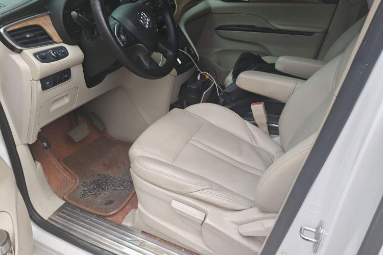 Used Buick GL8 2018 ES 28T Comfort Model China VI Standard Left Front Seat