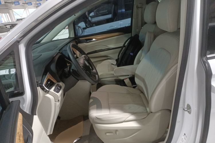 Used Buick GL8 2018 ES 28T Comfort Model China VI Standard Left Front Seat
