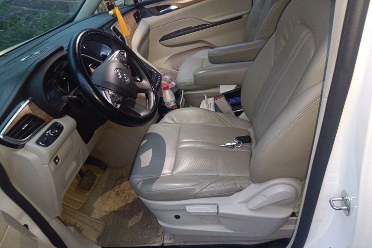 Used Buick GL8 2018 ES 28T Comfort Model China VI Standard Left Front Seat
