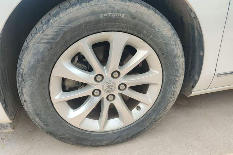 Used Buick GL8 2018 ES 28T Comfort Model China VI Standard Left Front Wheel Hub