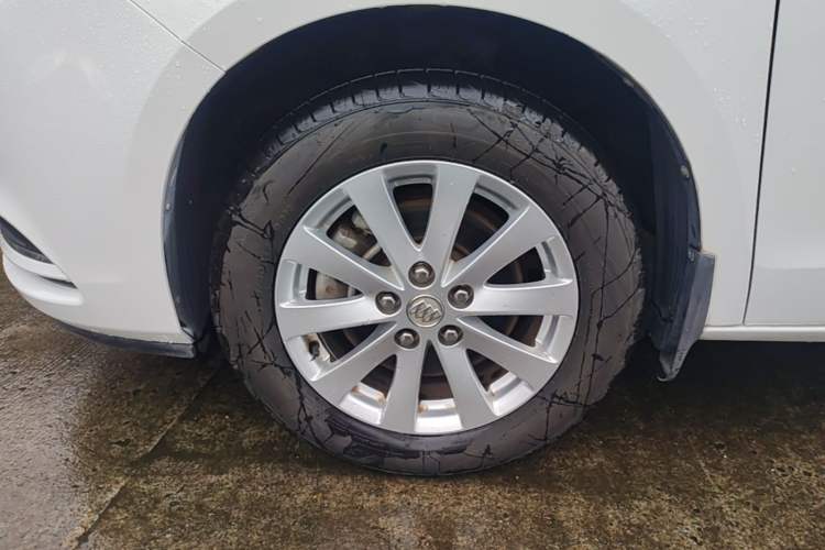Used Buick GL8 2018 28T Comfort Model China VI Standard Left Front Wheel Hub