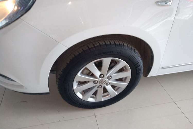 Used Buick GL8 2018 28T Luxury Model China VI Standard Left Front Wheel Hub