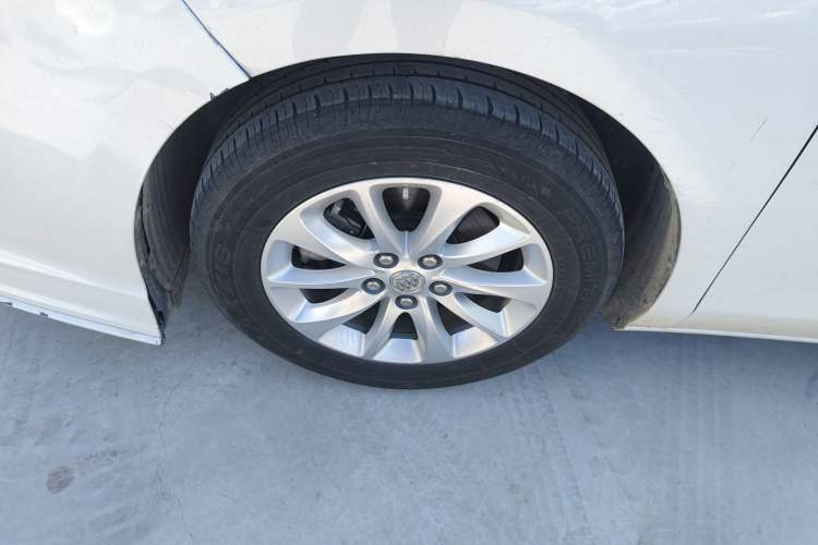 Used Buick GL8 2018 ES 28T Comfort Model China VI Standard Left Front Wheel Hub