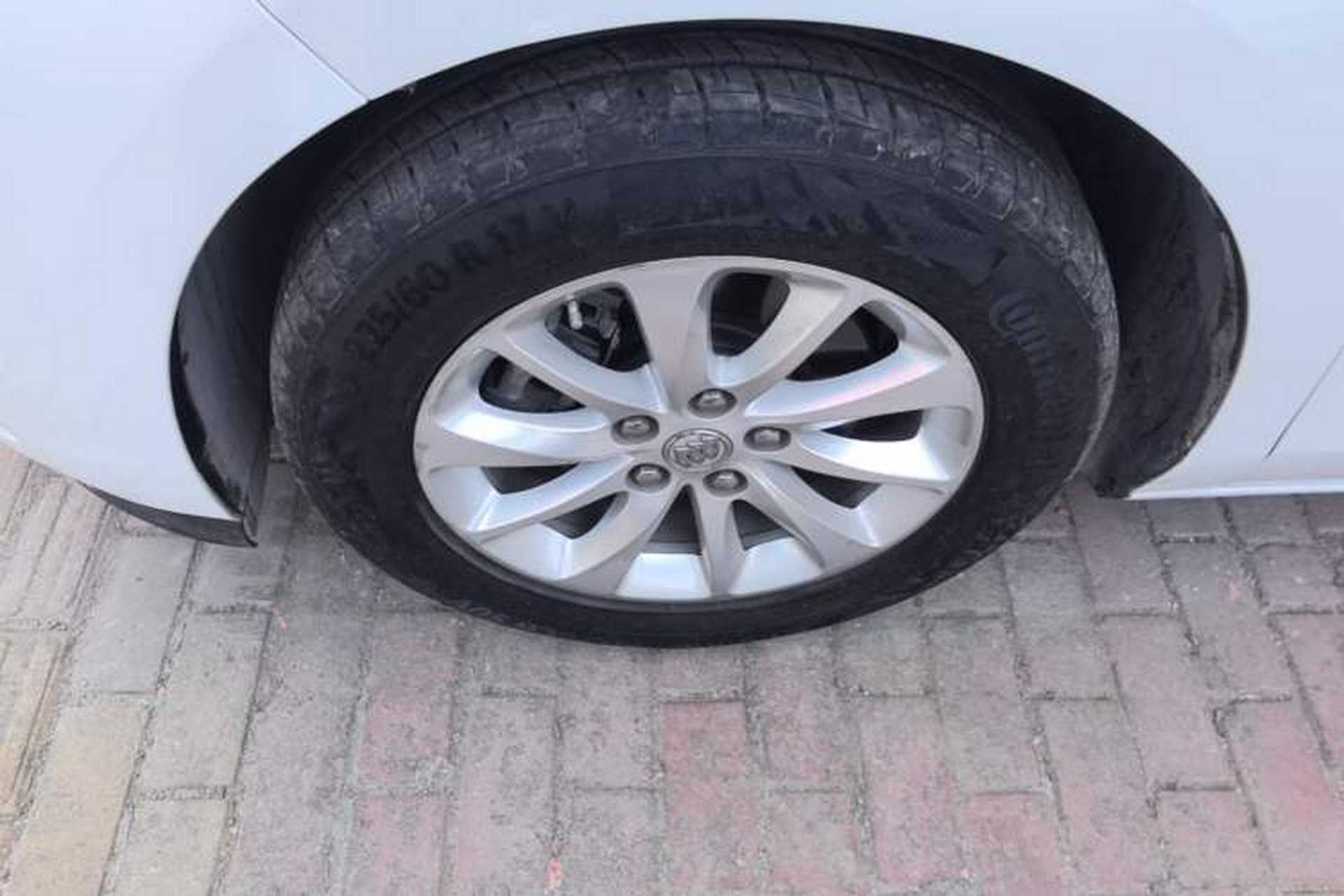 Used Buick GL8 2018 ES 28T Comfort Model China VI Standard Left Front Wheel Hub