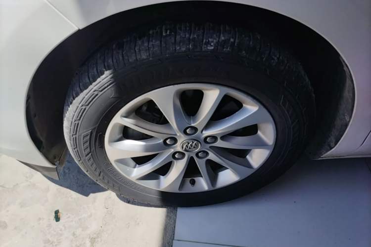 Used Buick GL8 2018 ES 28T Comfort Model China VI Standard Left Front Wheel Hub