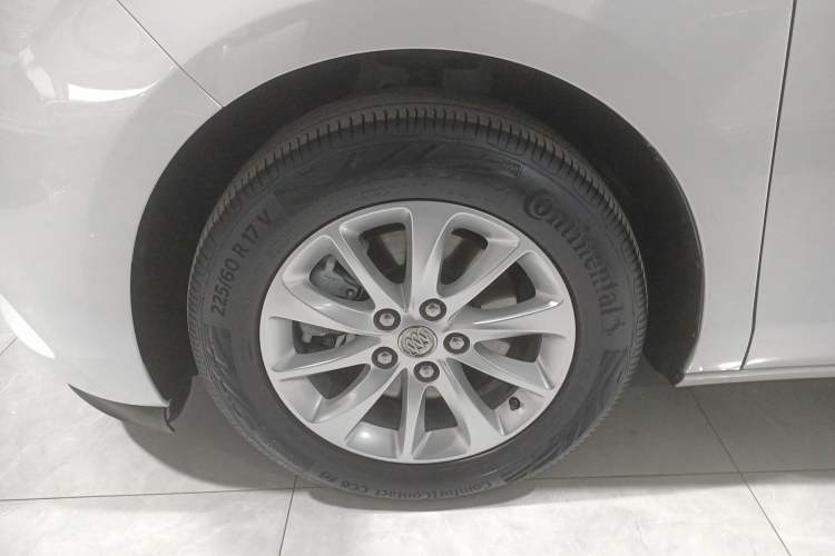 Used Buick GL8 2018 ES 28T Comfort Model China VI Standard Left Front Wheel Hub
