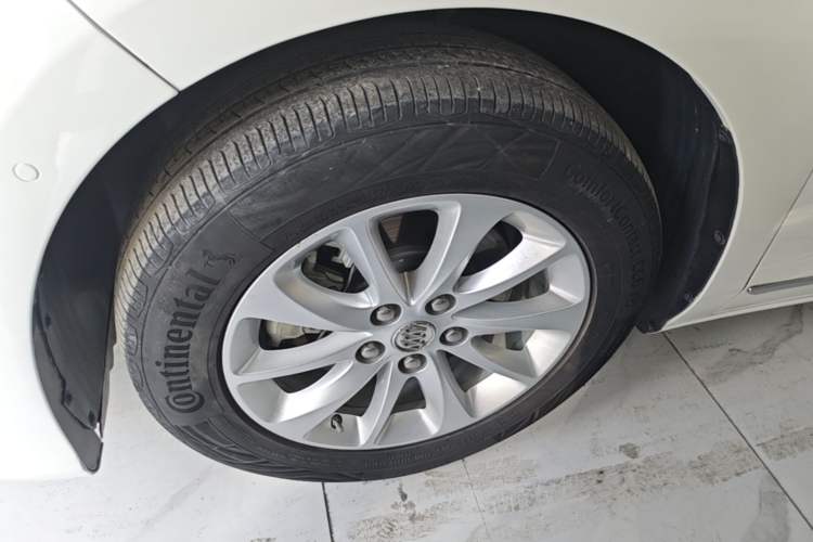 Used Buick GL8 2018 ES 28T Comfort Model China VI Standard Left Front Wheel Hub